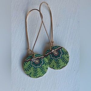 World Market green floral dangle earrings with rhinestone detail NWOT